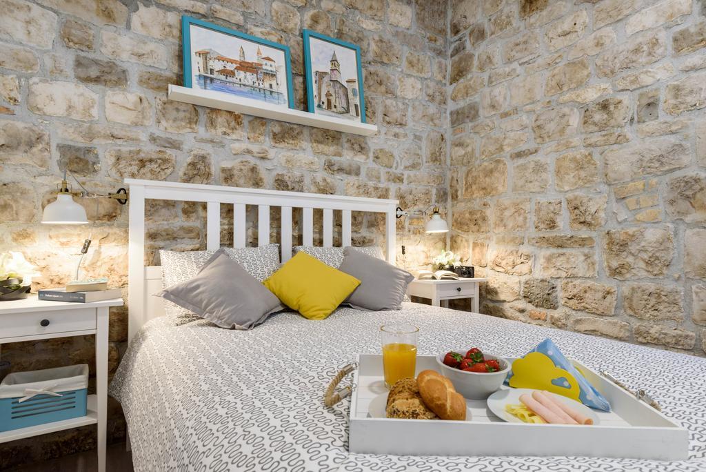 Apartment Fabijanko Oldtown Трогир Екстериор снимка